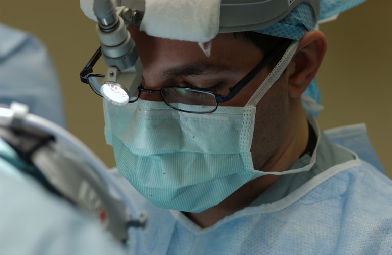 Exploring ICL Eye Surgery in Dubai